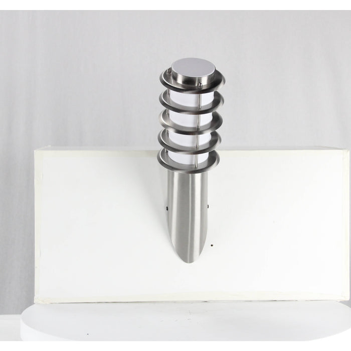 LAMP. EXT. PARED PLATEADO 1L E27 60W